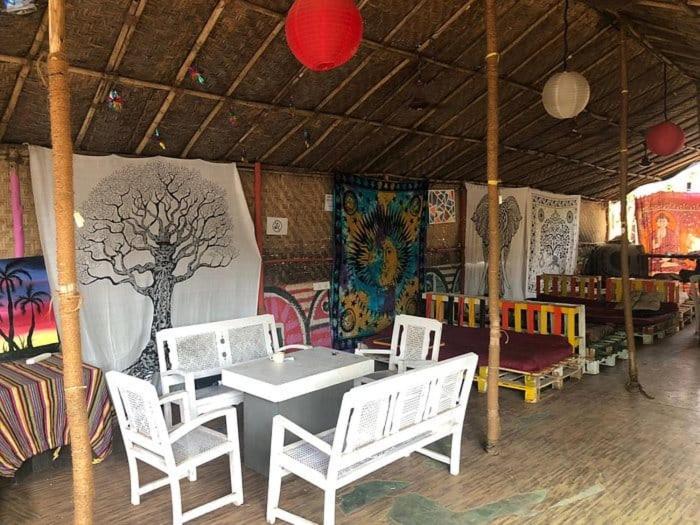 Hippie Hostel Or Goamazing Hostel Анжуна Екстер'єр фото